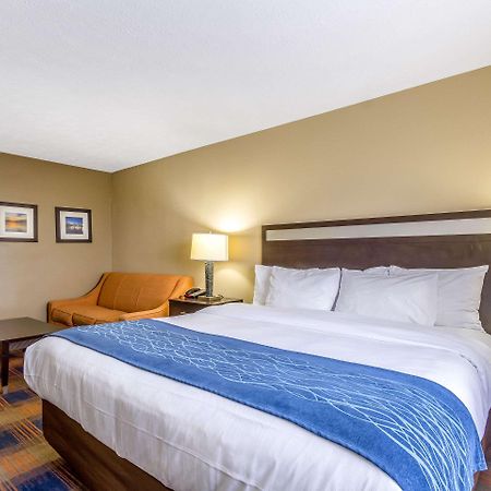 Comfort Inn Independence Bagian luar foto