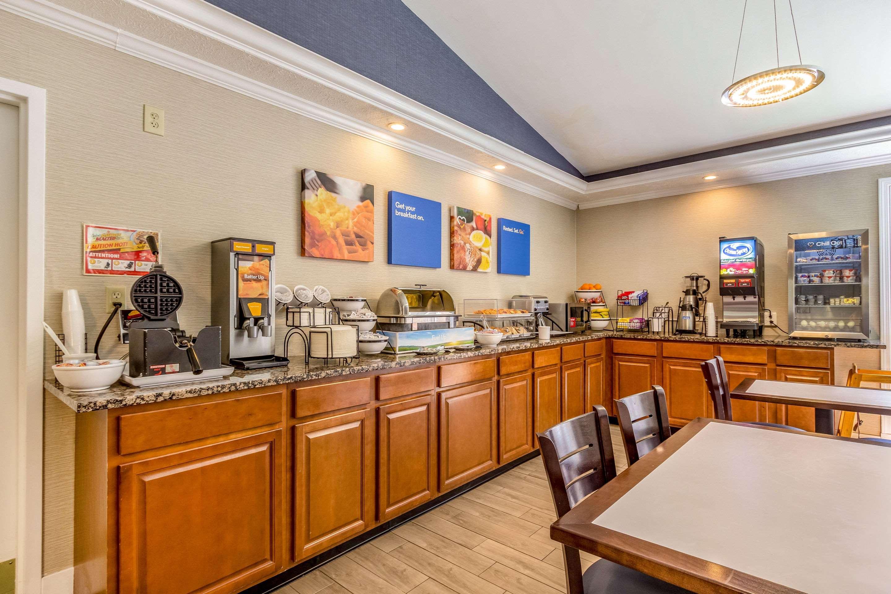 Comfort Inn Independence Bagian luar foto
