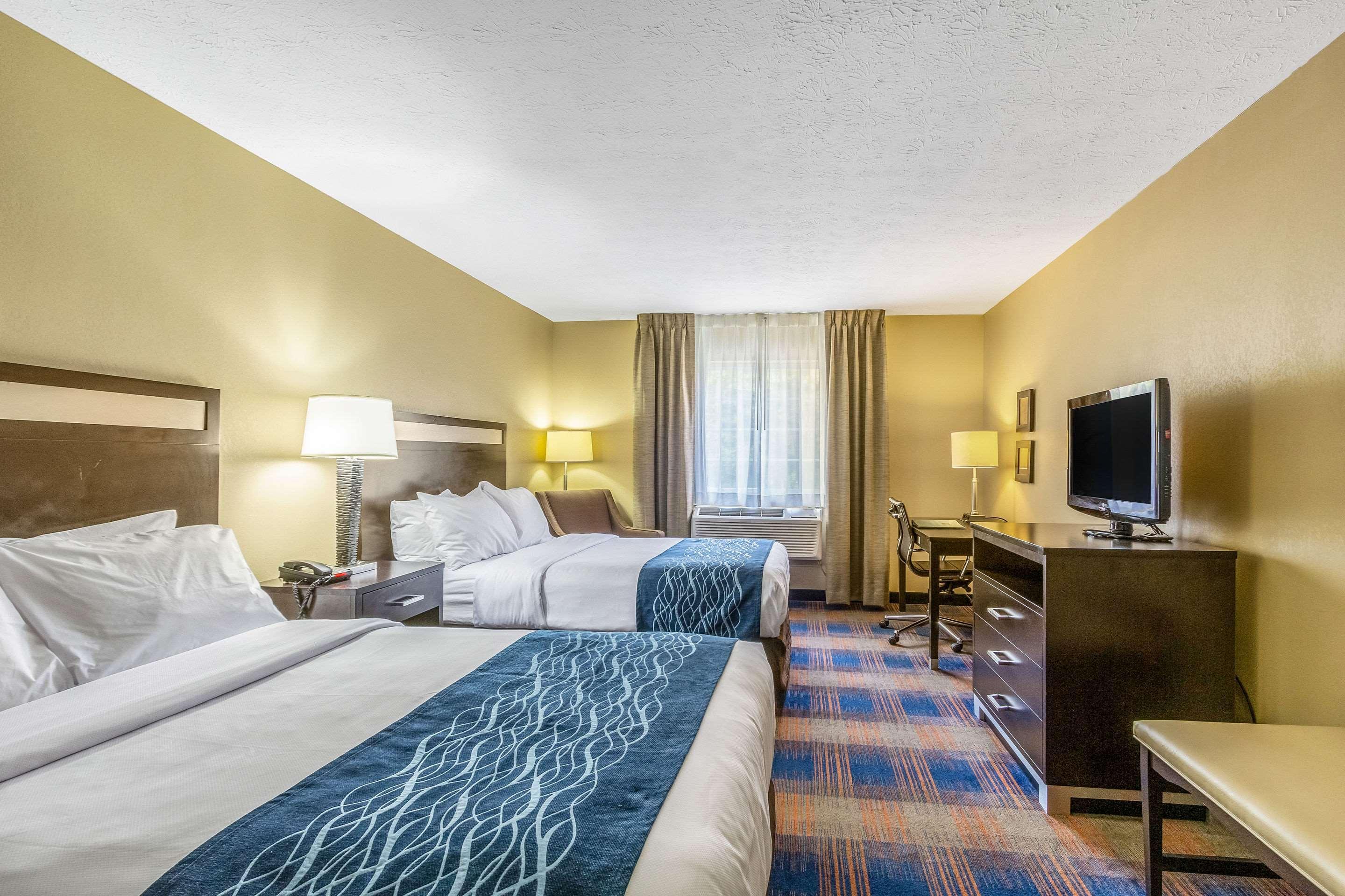 Comfort Inn Independence Bagian luar foto