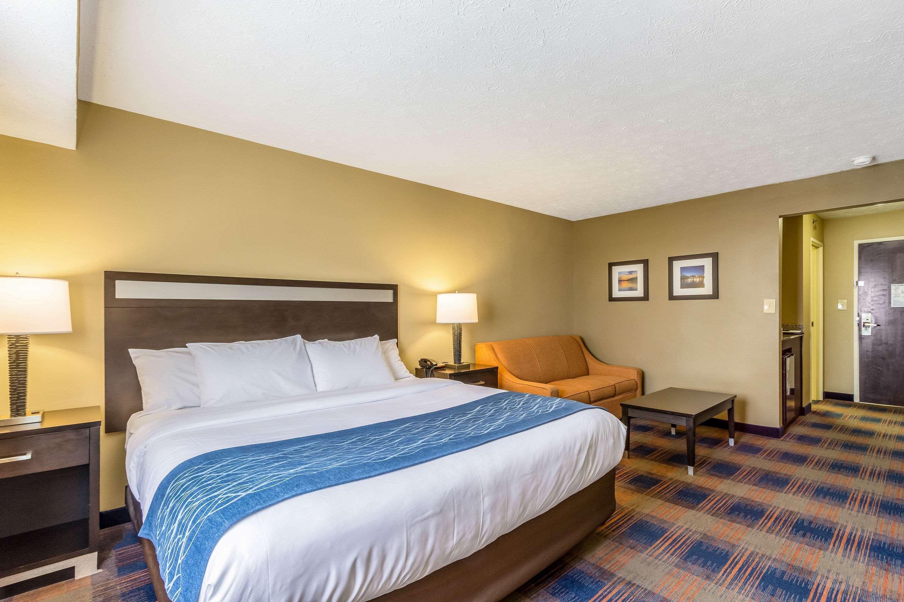 Comfort Inn Independence Bagian luar foto