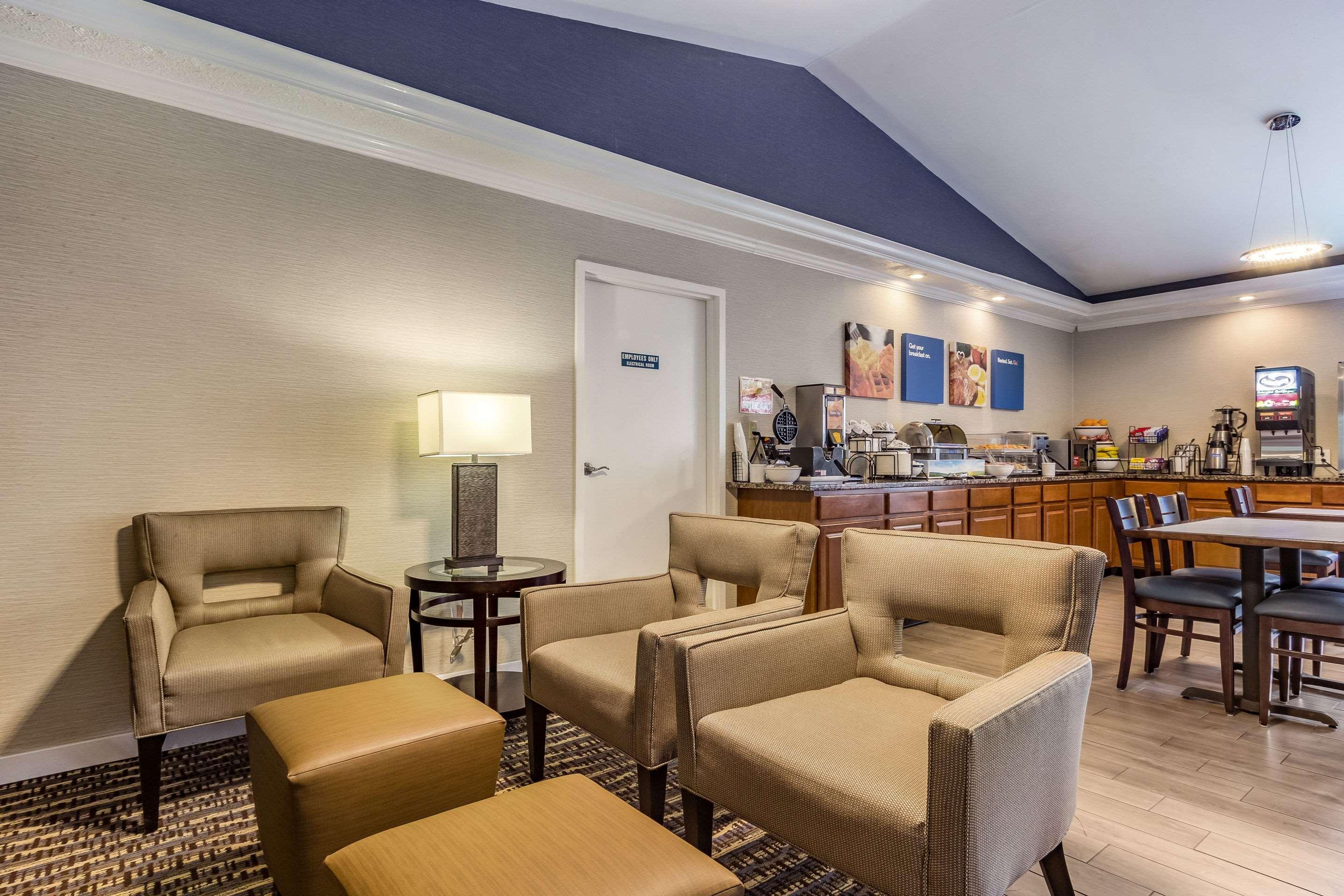 Comfort Inn Independence Bagian luar foto