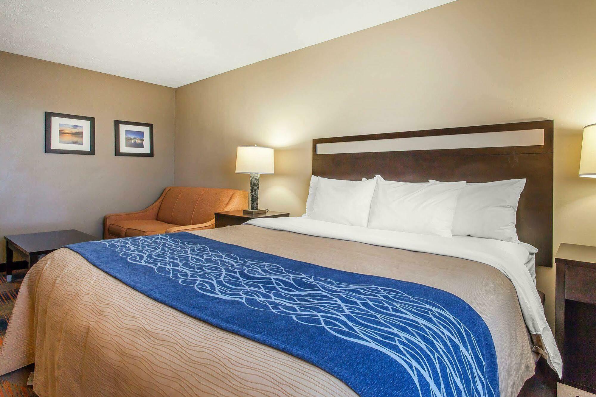 Comfort Inn Independence Bagian luar foto